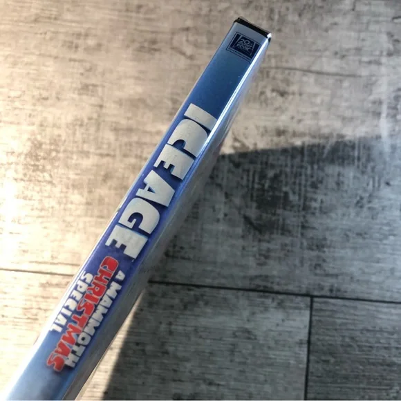 Ice Age A Mammoth Christmas Special New DVD c. 2011 - Picture 6 of 13